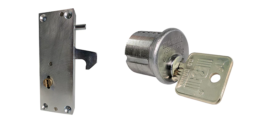 RR Fence Gates Brink Locks Repair in Seal Beach, California