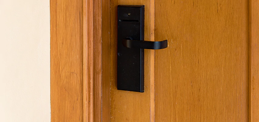 Quick Response Locksmith For Lock Repair in Seal Beach, California