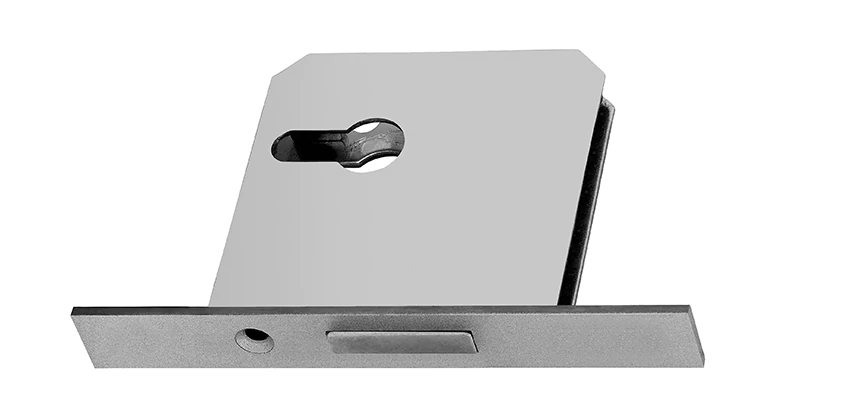 Fix A Deadbolt Door Lock in Seal Beach, California